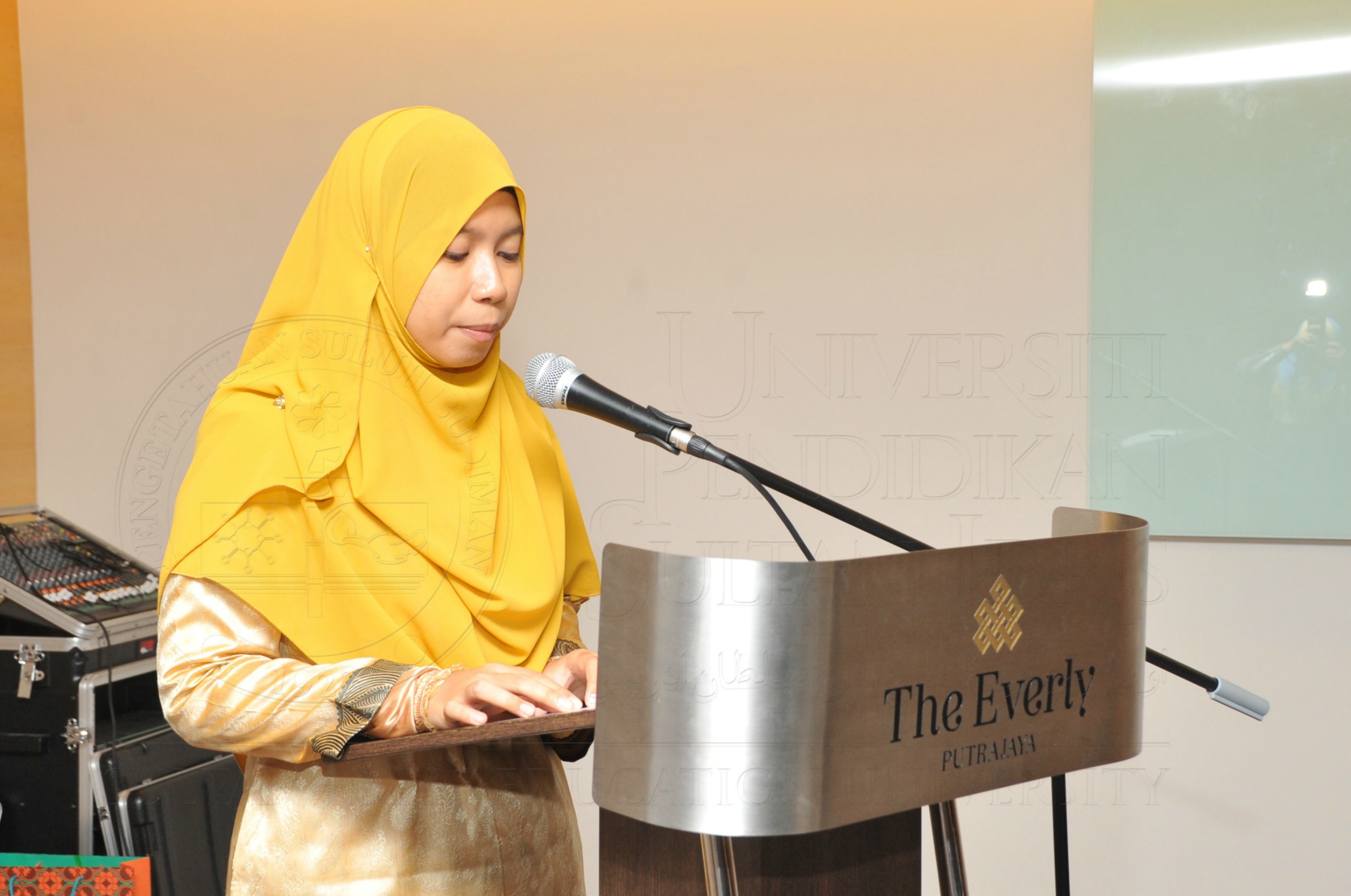 PRO15 160 MEGNATIC HAS 9689